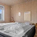 Lovely With Sauna, Located 200 Meters From The North Sea In Klitmoller ティステズ