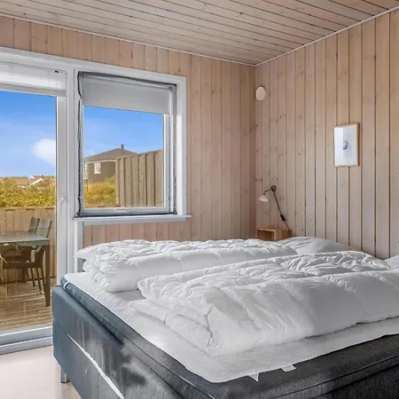 Lovely With Sauna, Located 200 Meters From The North Sea In Klitmoller *
