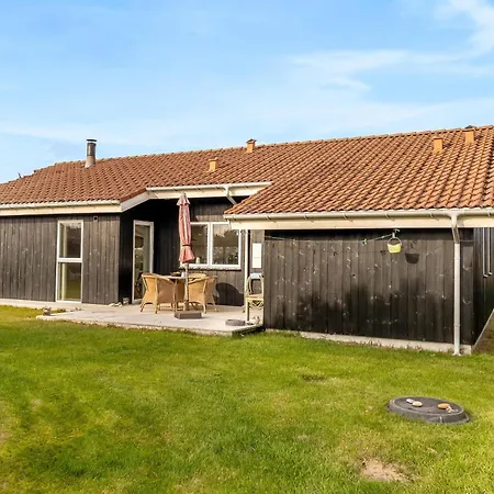 Lovely With Sauna, Located 200 Meters From The North Sea In Klitmoller Thisted